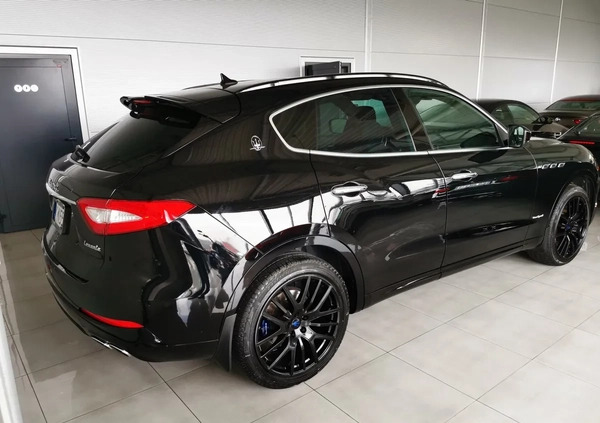 Maserati Levante cena 238000 przebieg: 54000, rok produkcji 2018 z Reda małe 781